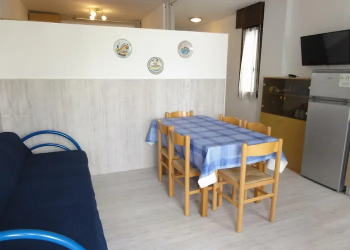 アパート Monaco -