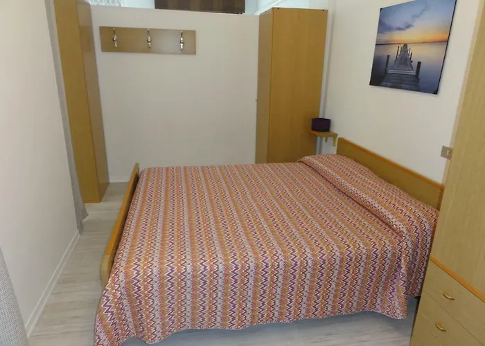 アパート Monaco - *